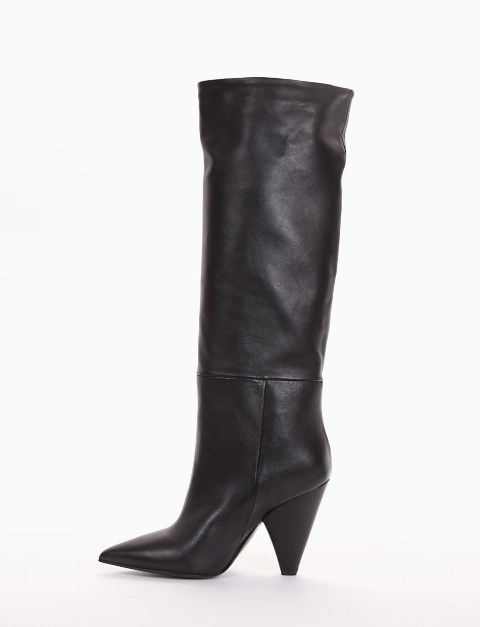 High heel boots heel 8 cm black leather
