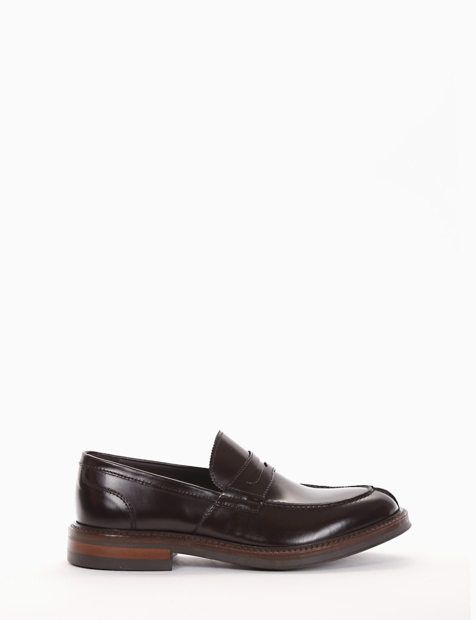 Loafers heel 2 cm dark brown leather