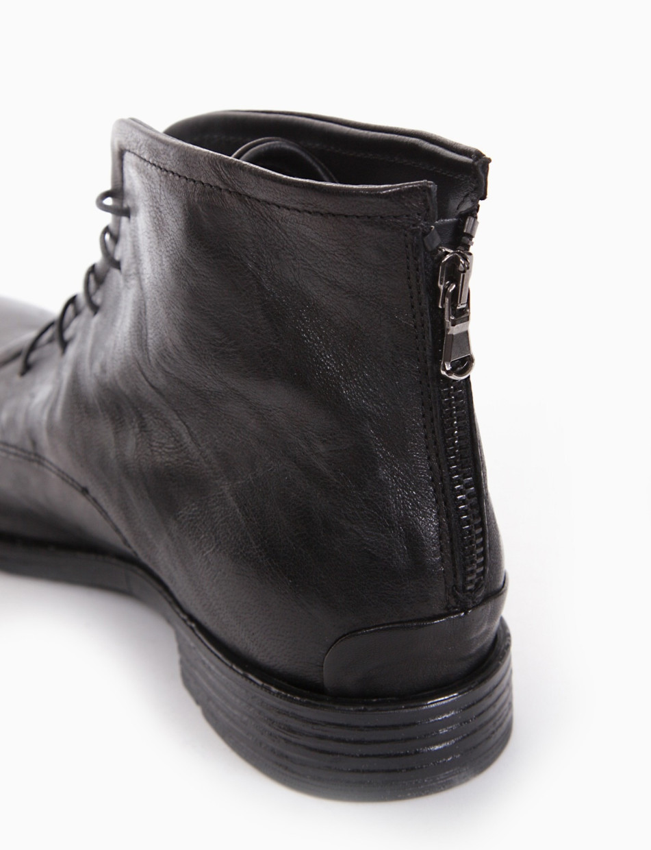 Combat boots heel 2 cm black leather