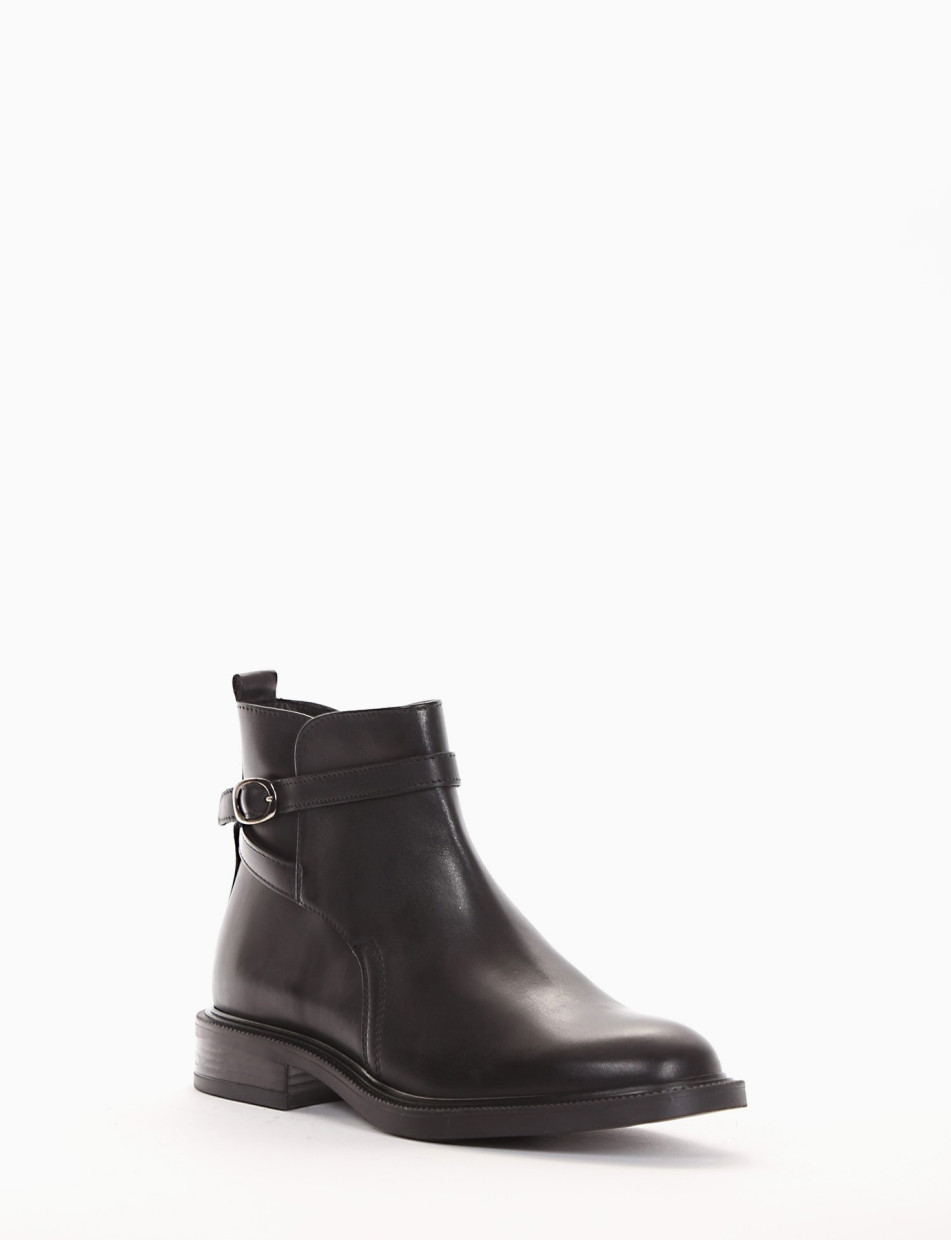 Low heel ankle boots heel 2 cm black leather