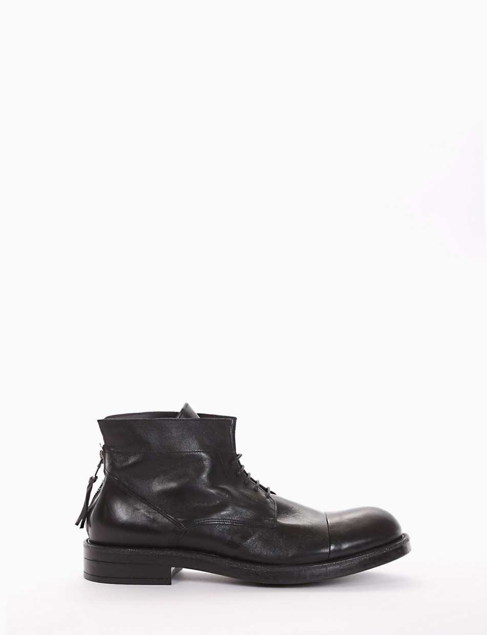 Combat boots heel 2 cm black leather