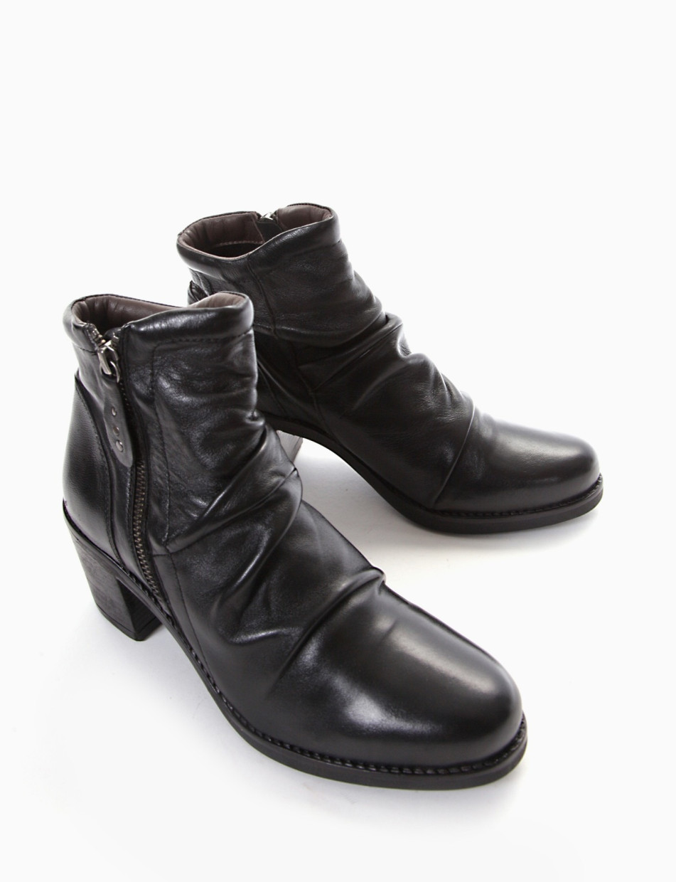 High heel ankle boots heel 5 cm black leather