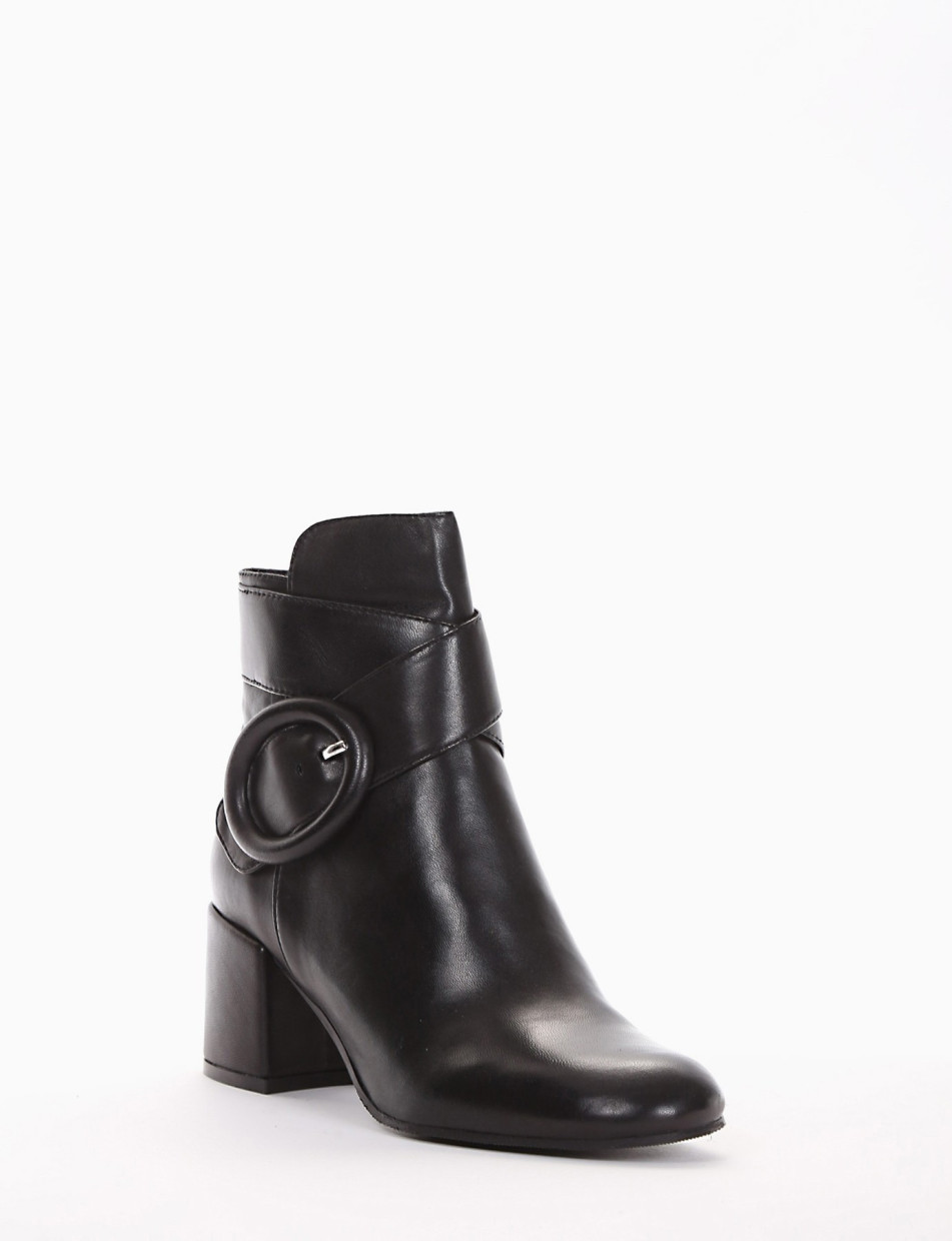 High heel ankle boots heel 5 cm black leather