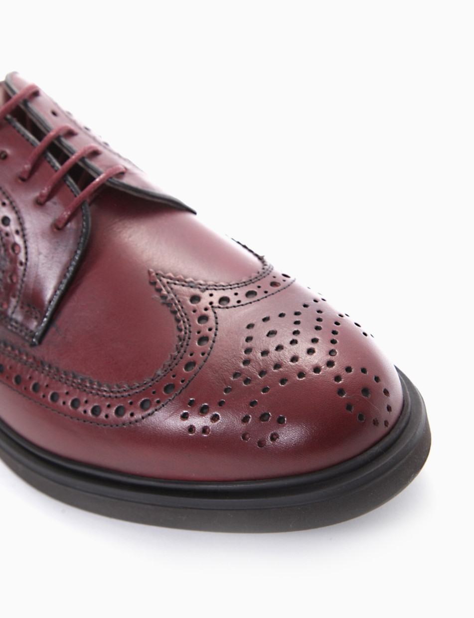 Lace-up shoes heel 2 cm bordeaux leather