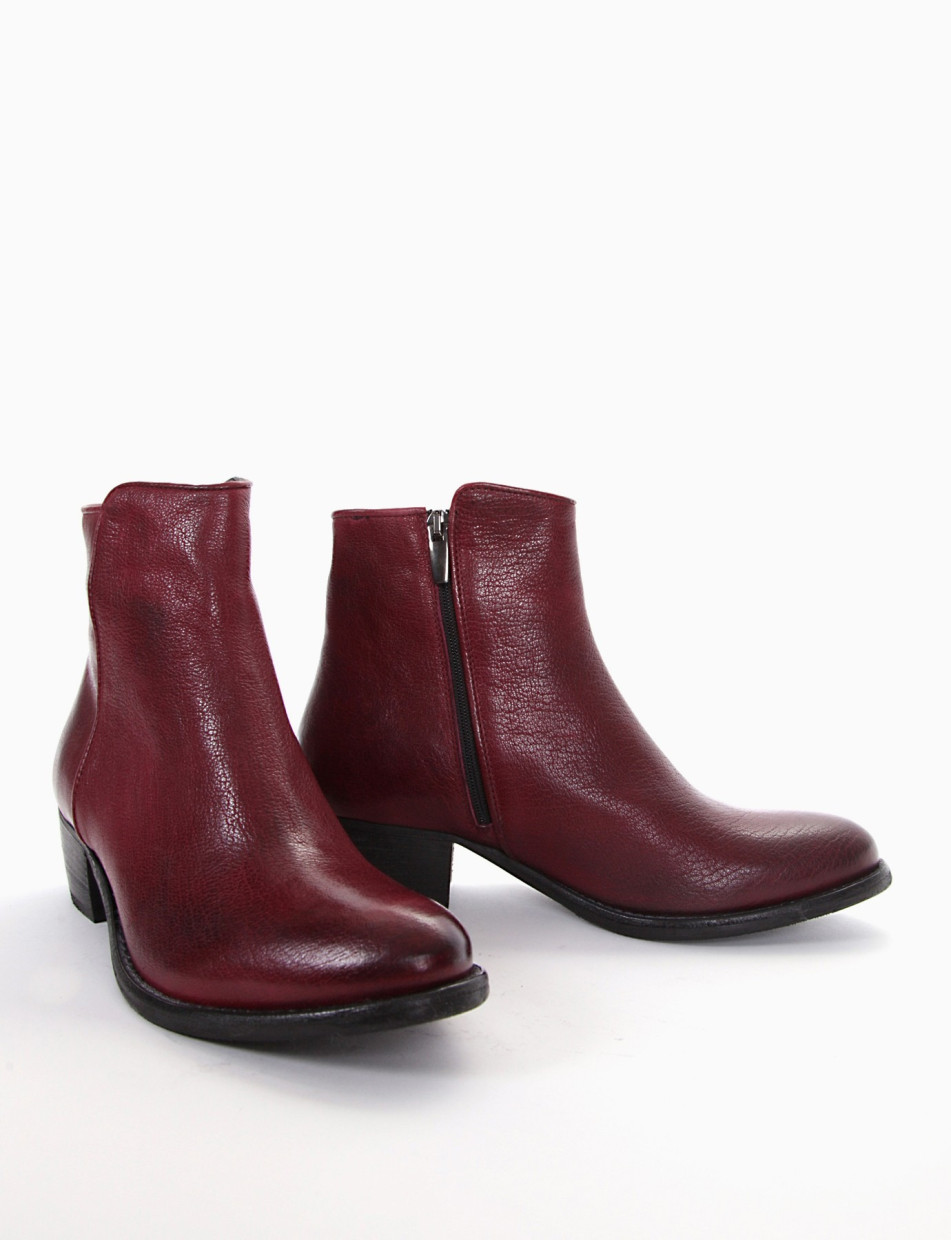 Low heel ankle boots heel 3 cm red leather