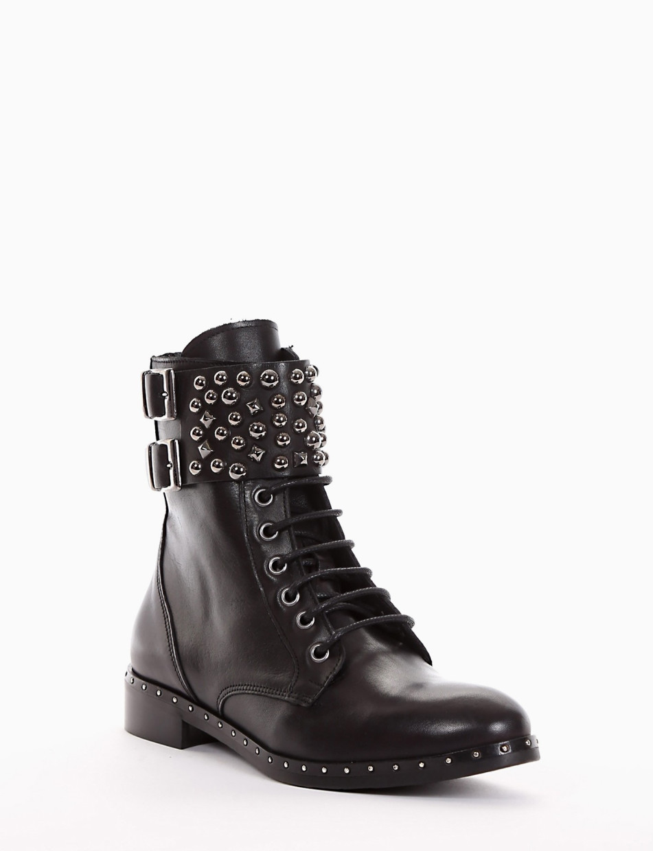 Combat boots heel 2 cm black leather