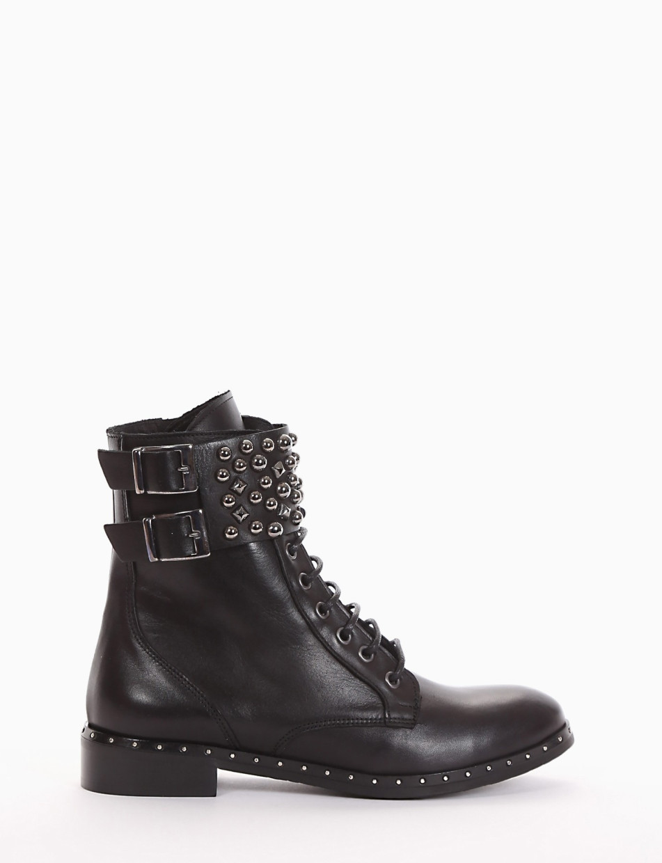 Combat boots heel 2 cm black leather