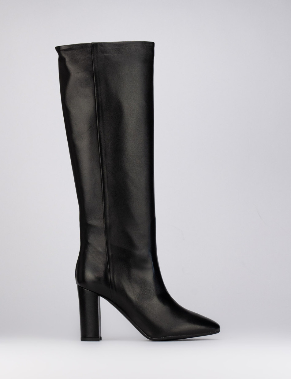 High heel boots heel 9 cm black leather