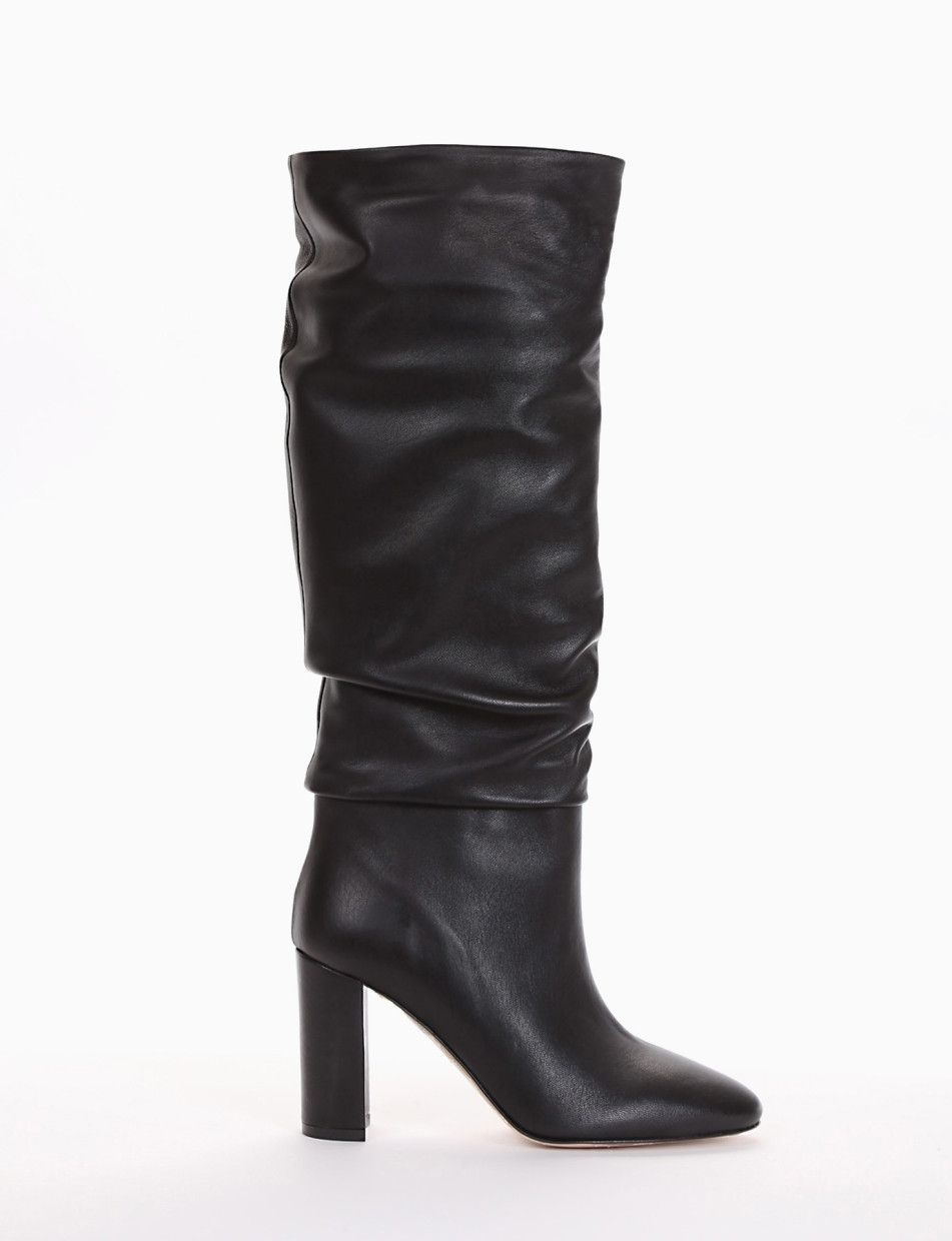 High heel boots heel 9 cm black leather