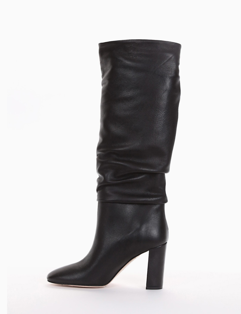 High heel boots heel 9 cm black leather