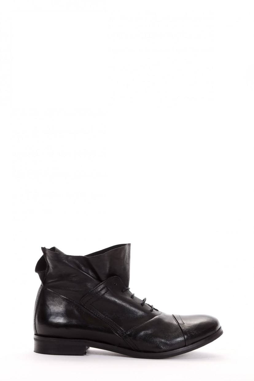 Combat boots heel 2 cm black leather