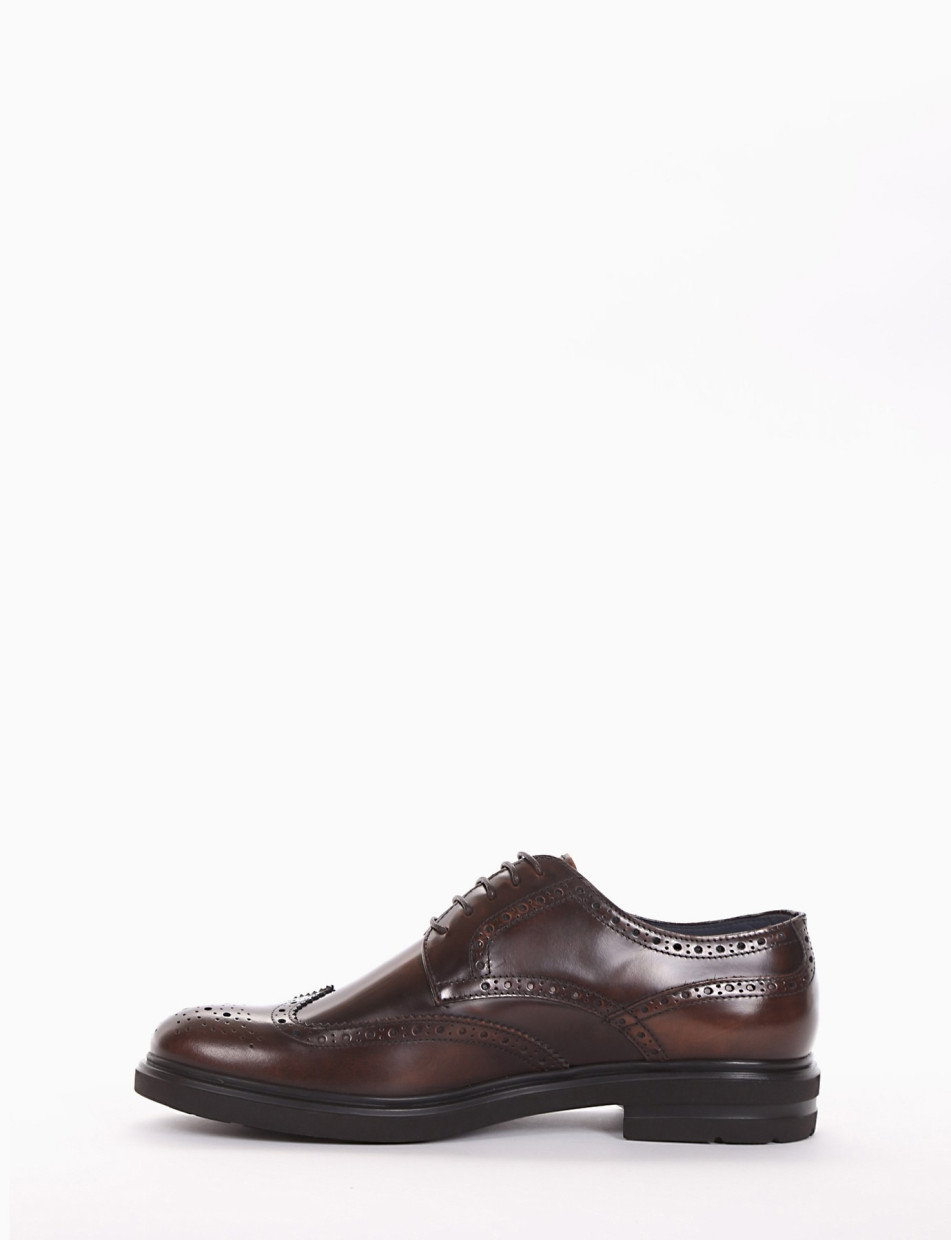 Lace-up shoes heel 2 cm brown leather