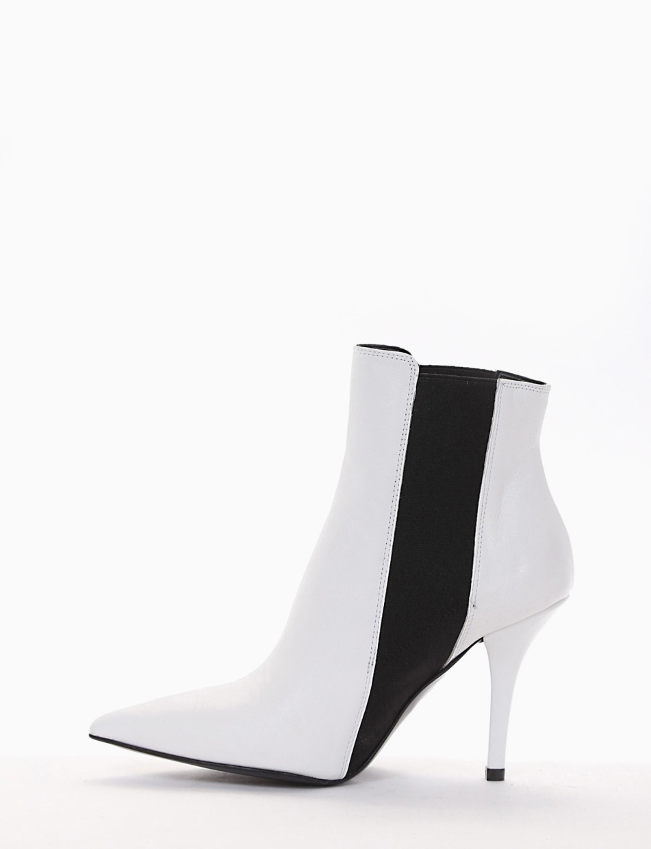 High heel ankle boots heel 9 cm white leather