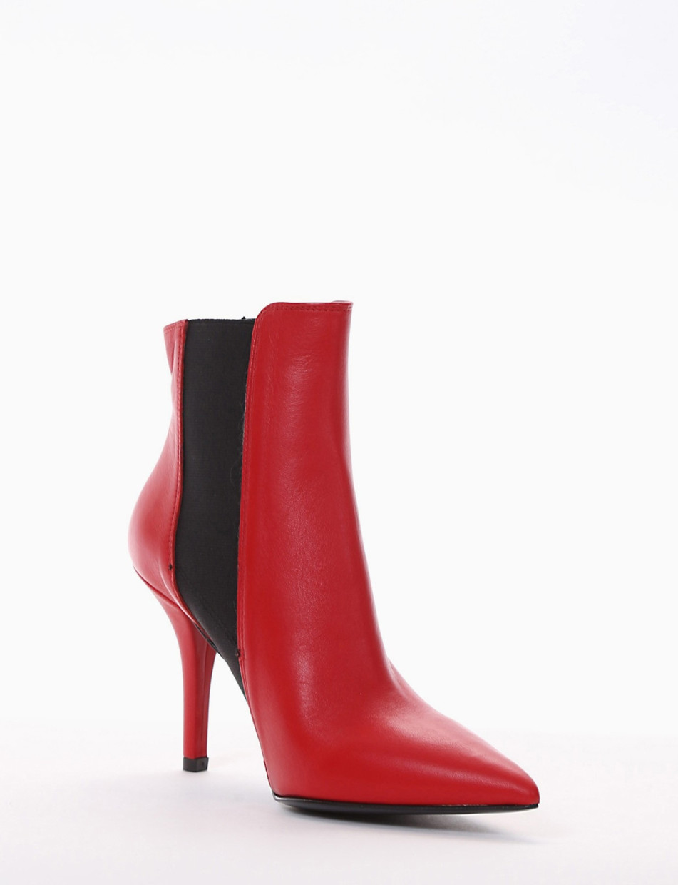 Stivaletto tacco 9cm rosso