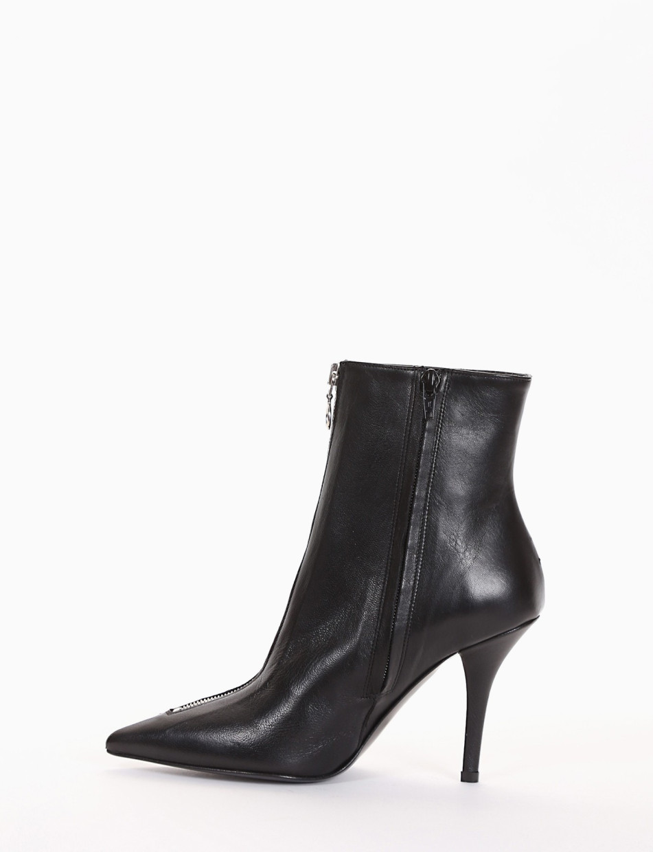 High heel ankle boots heel 8 cm black leather