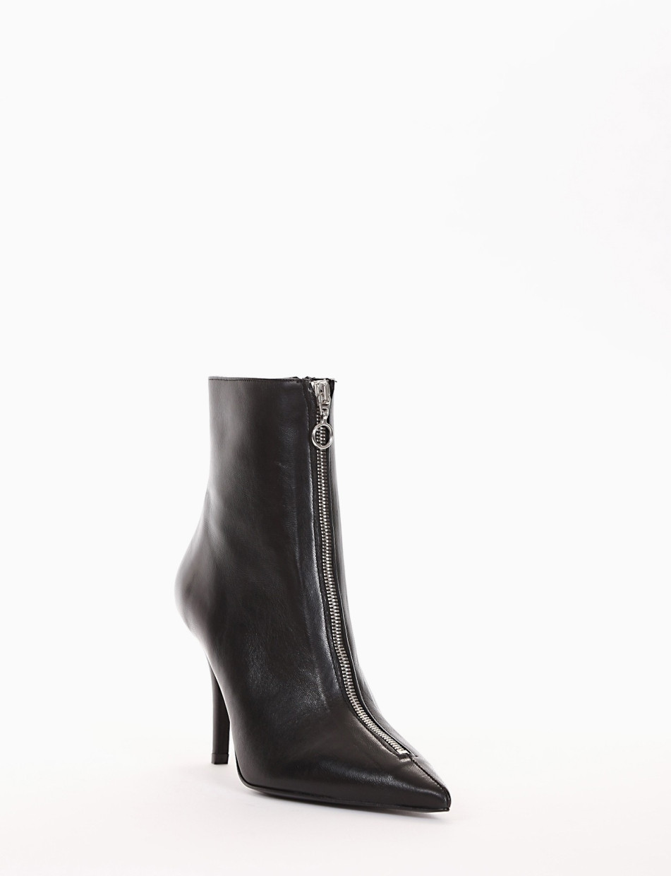 High heel ankle boots heel 8 cm black leather
