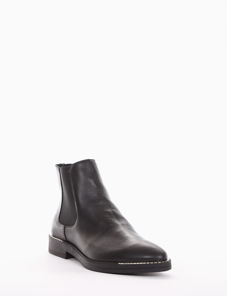 Low heel ankle boots heel 2 cm black leather