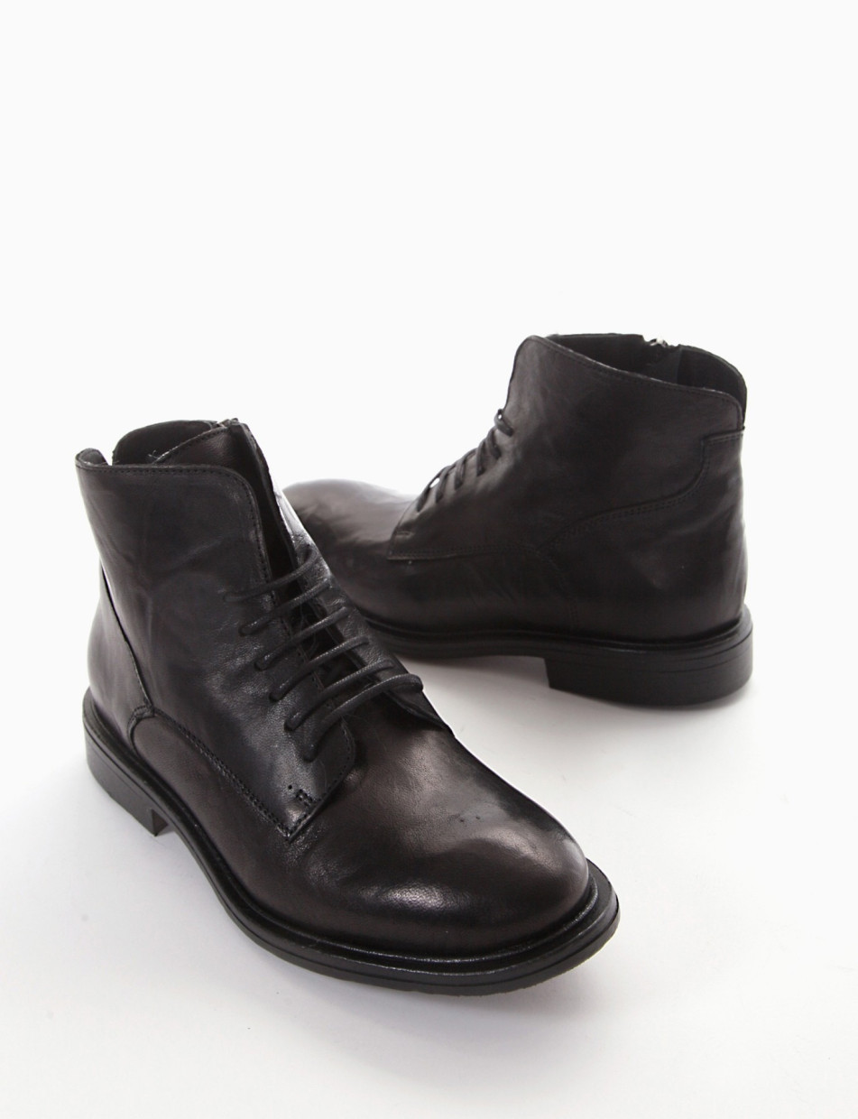 Combat boots heel 2 cm black leather