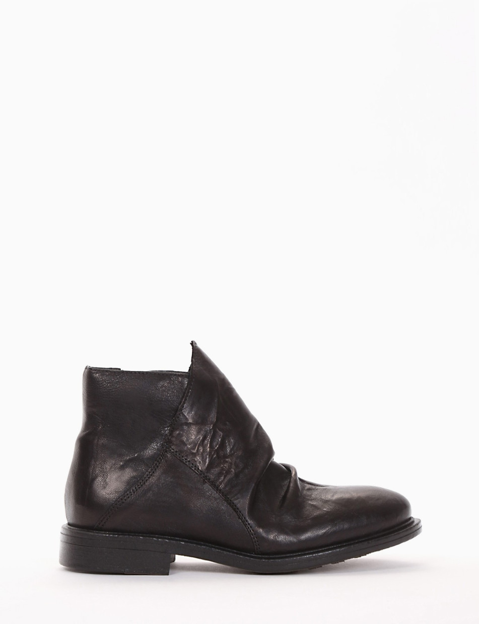 Low heel ankle boots heel 2 cm black leather