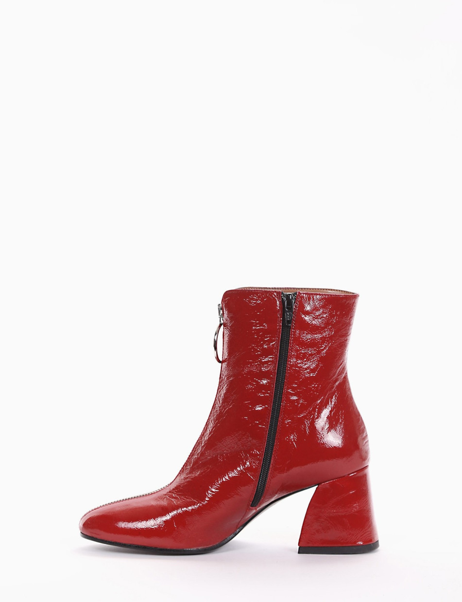 High heel ankle boots heel 5 cm red varnish