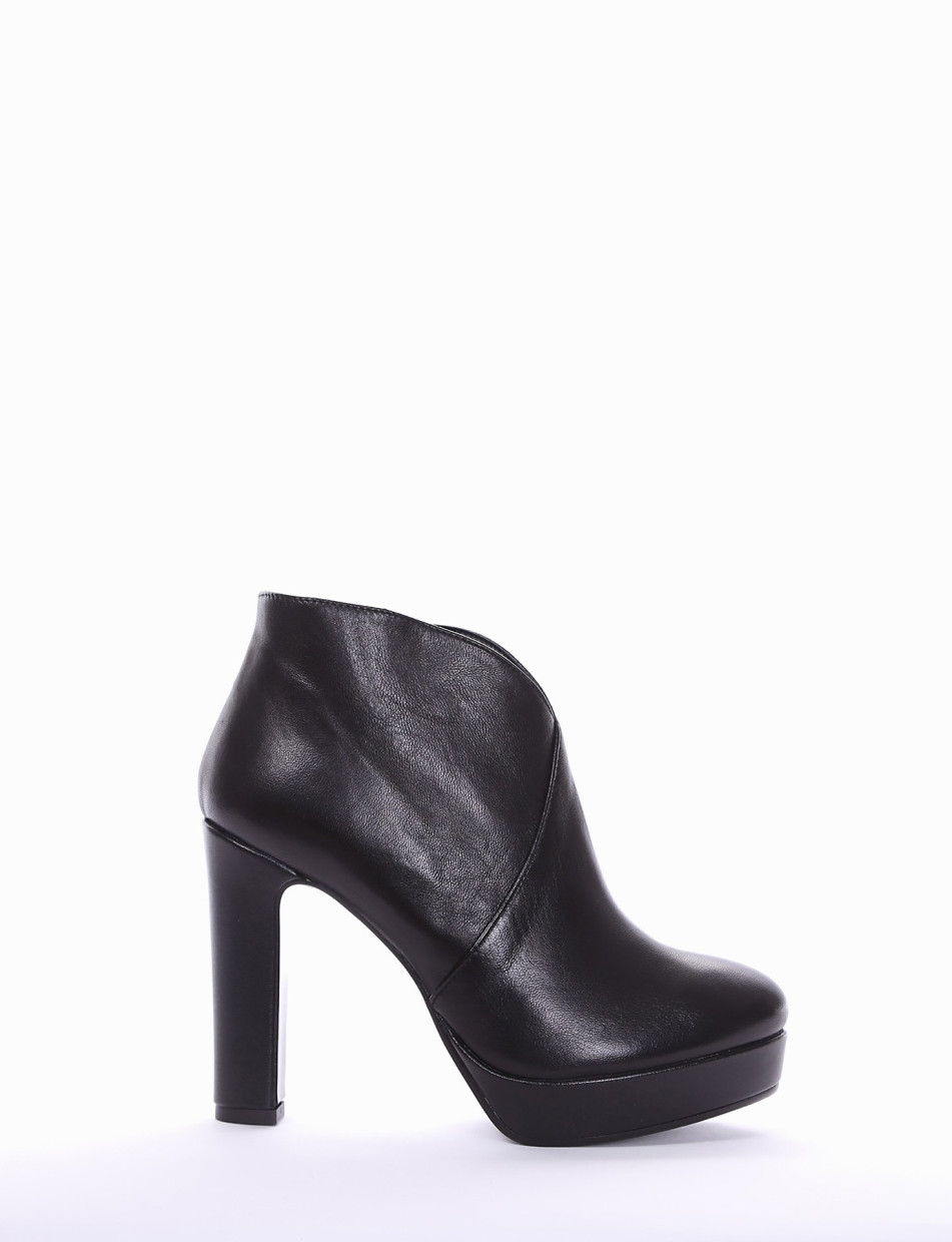 High heel ankle boots heel 10 cm black leather