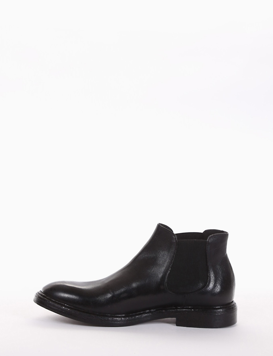 Ankle boots heel 2 cm black leather