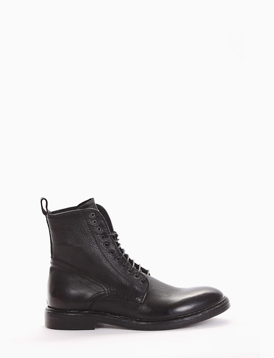 Combat boots heel 2 cm black leather