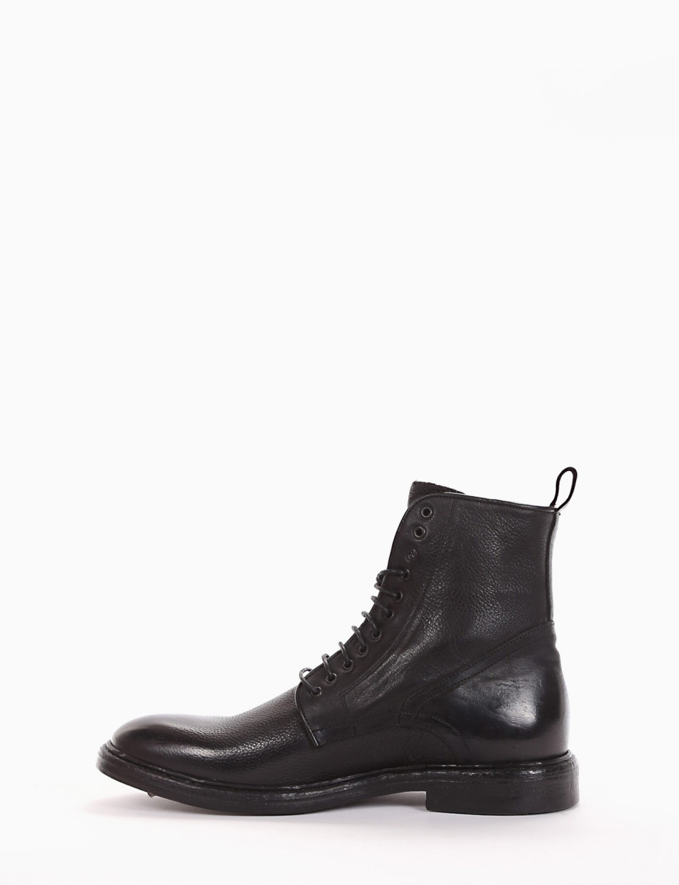 Combat boots heel 2 cm black leather