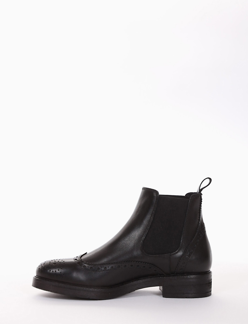 Low heel ankle boots heel 2 cm black leather