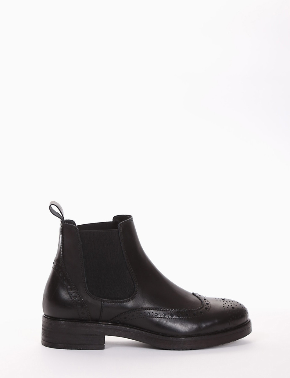 Low heel ankle boots heel 2 cm black leather