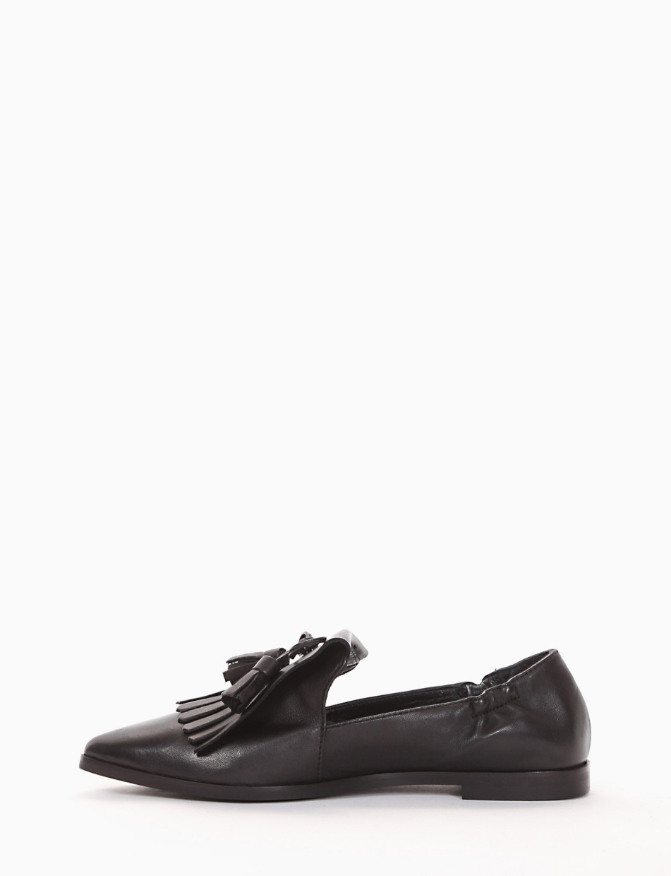 Loafers heel 1 cm black leather