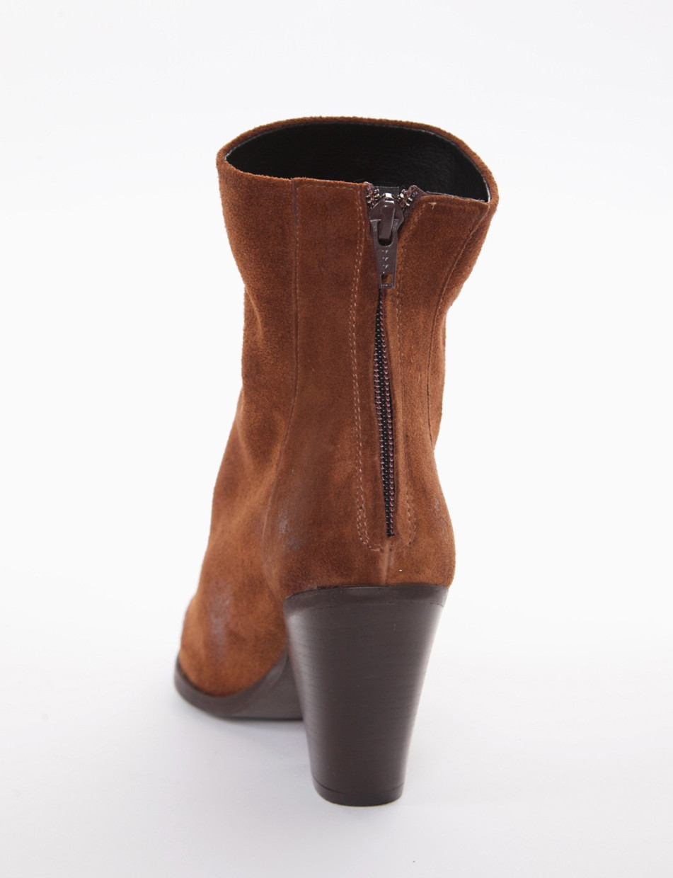 High heel ankle boots heel 7 cm brown chamois