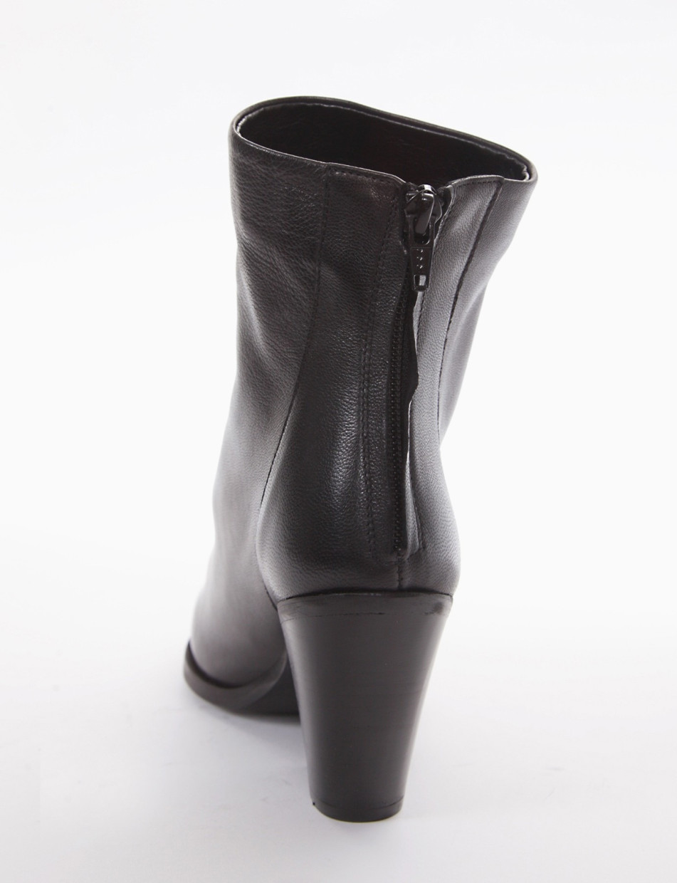 High heel ankle boots heel 7 cm black leather