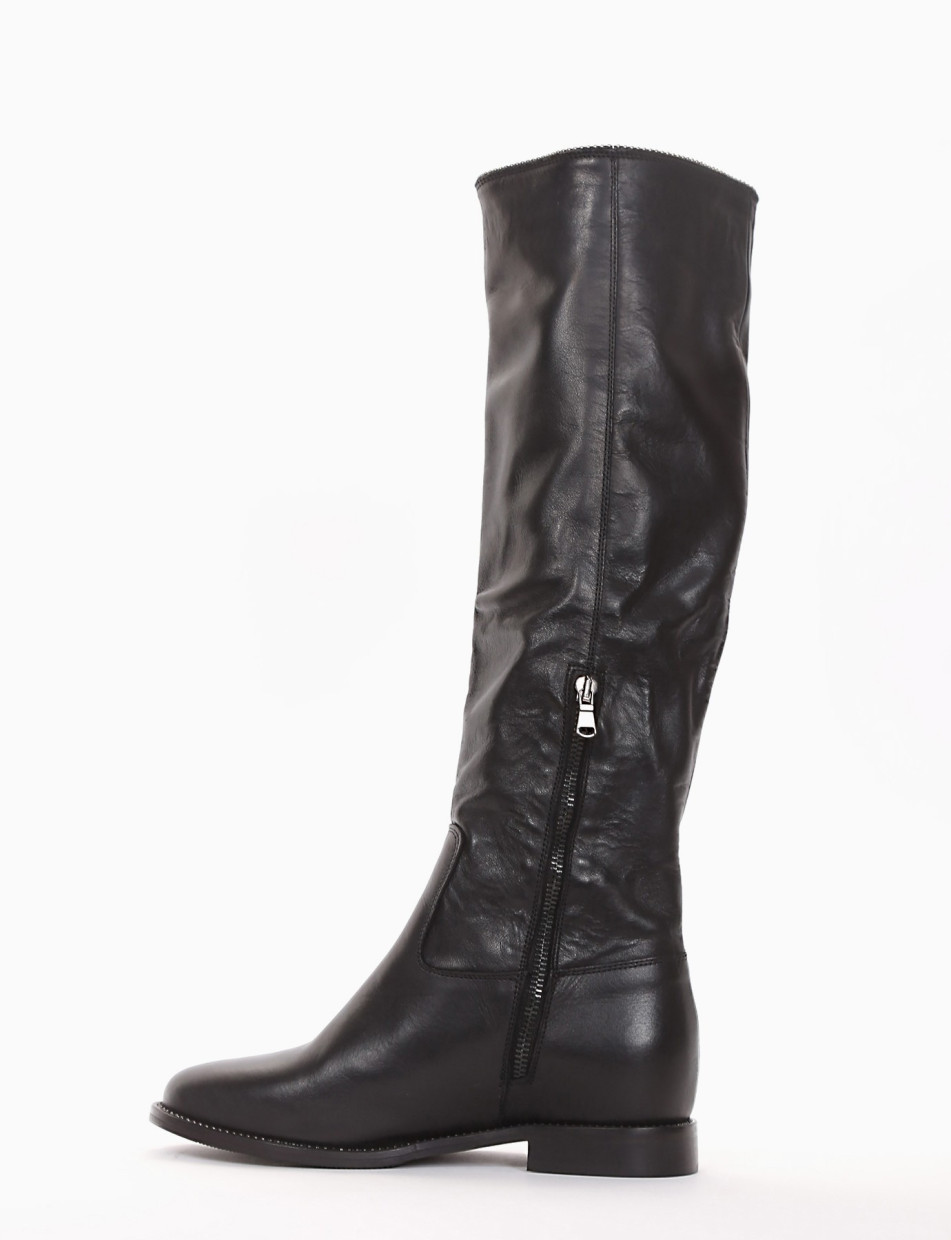 Low heel boots heel 2 cm black leather