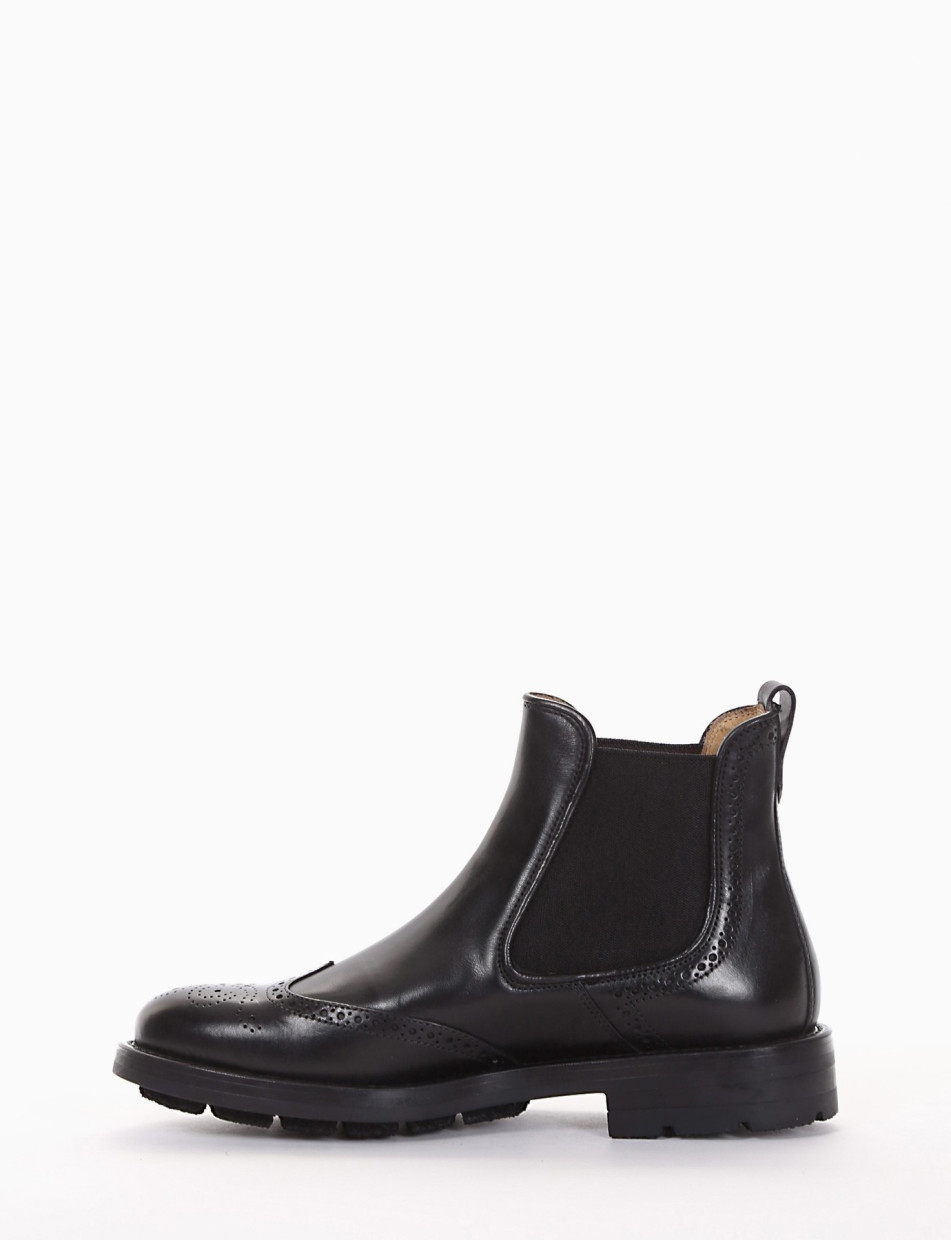Low heel ankle boots heel 2 cm black leather