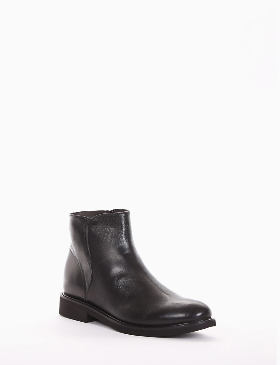 Low heel ankle boots heel 2 cm black leather