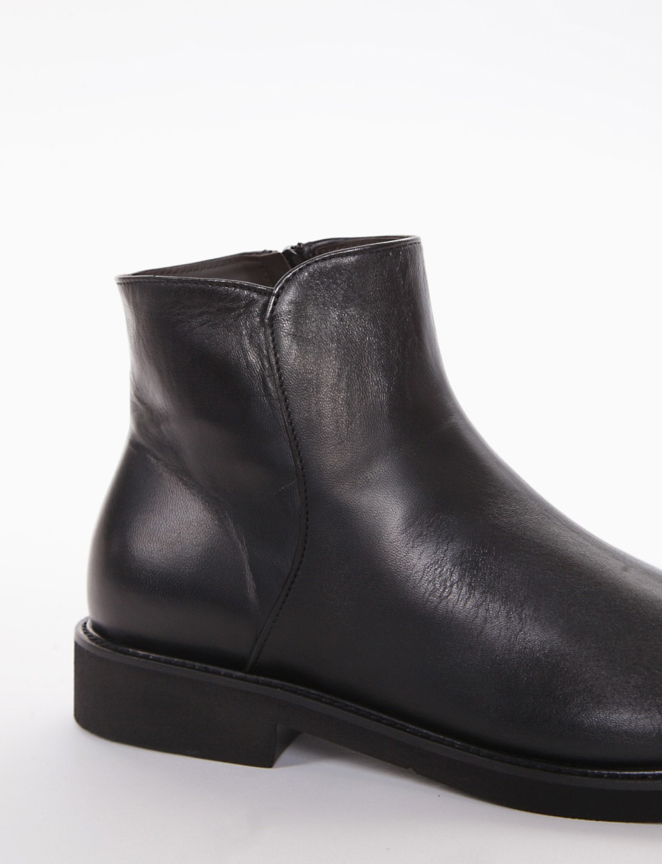 Low heel ankle boots heel 2 cm black leather