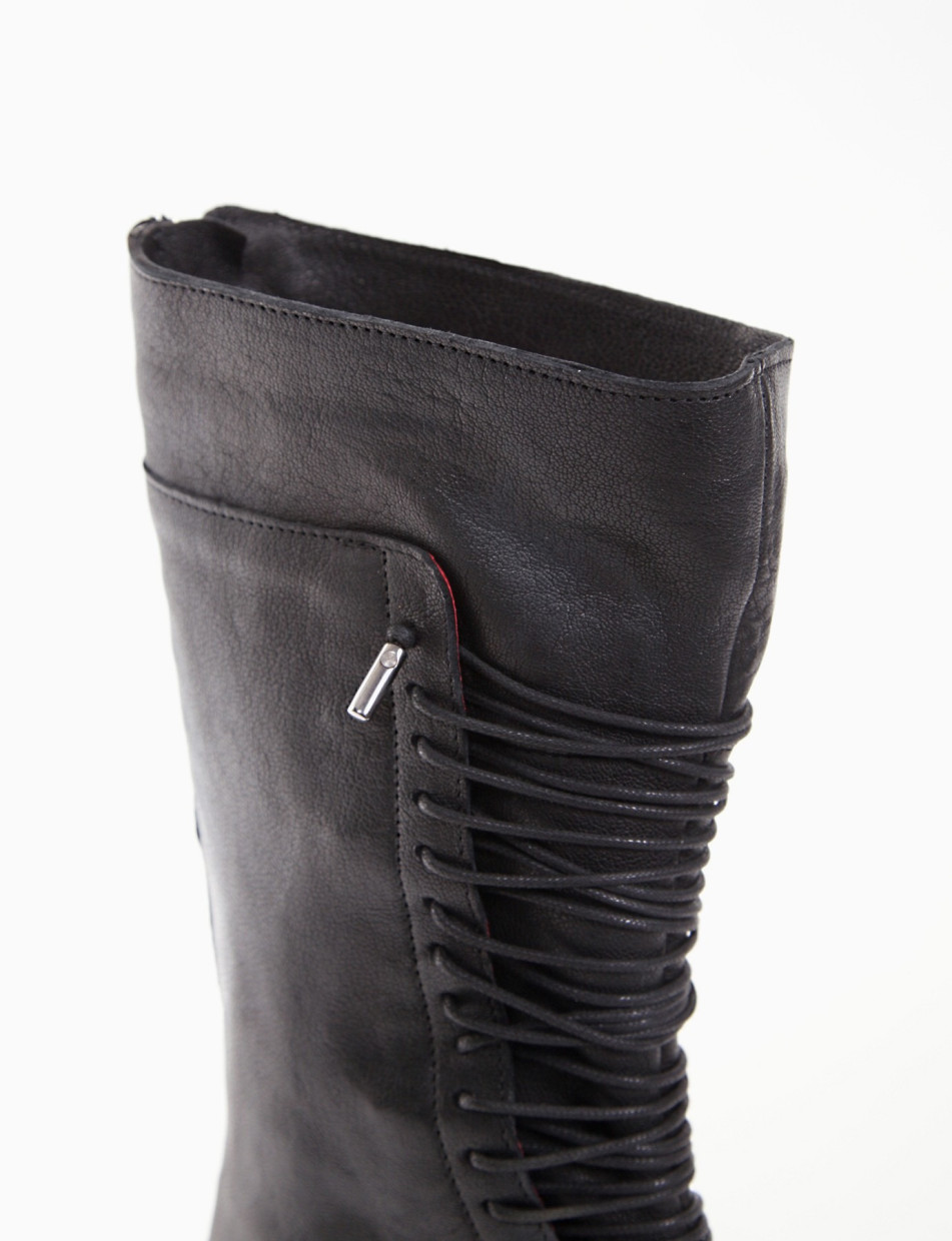 Combat boots heel 2 cm black leather