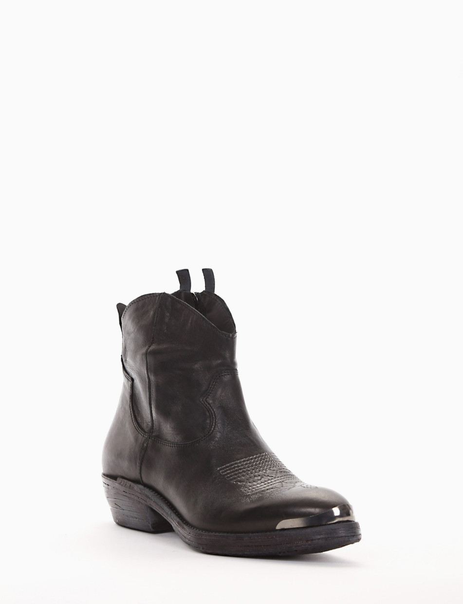 Low heel ankle boots heel 2 cm black leather