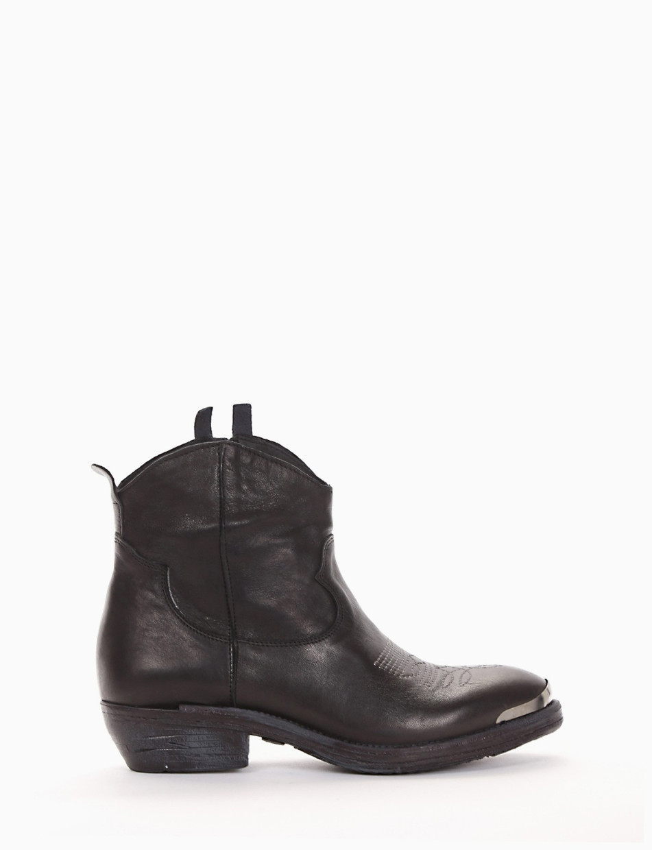 Low heel ankle boots heel 2 cm black leather