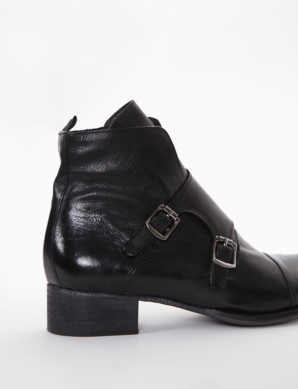 Low heel ankle boots heel 3 cm black leather