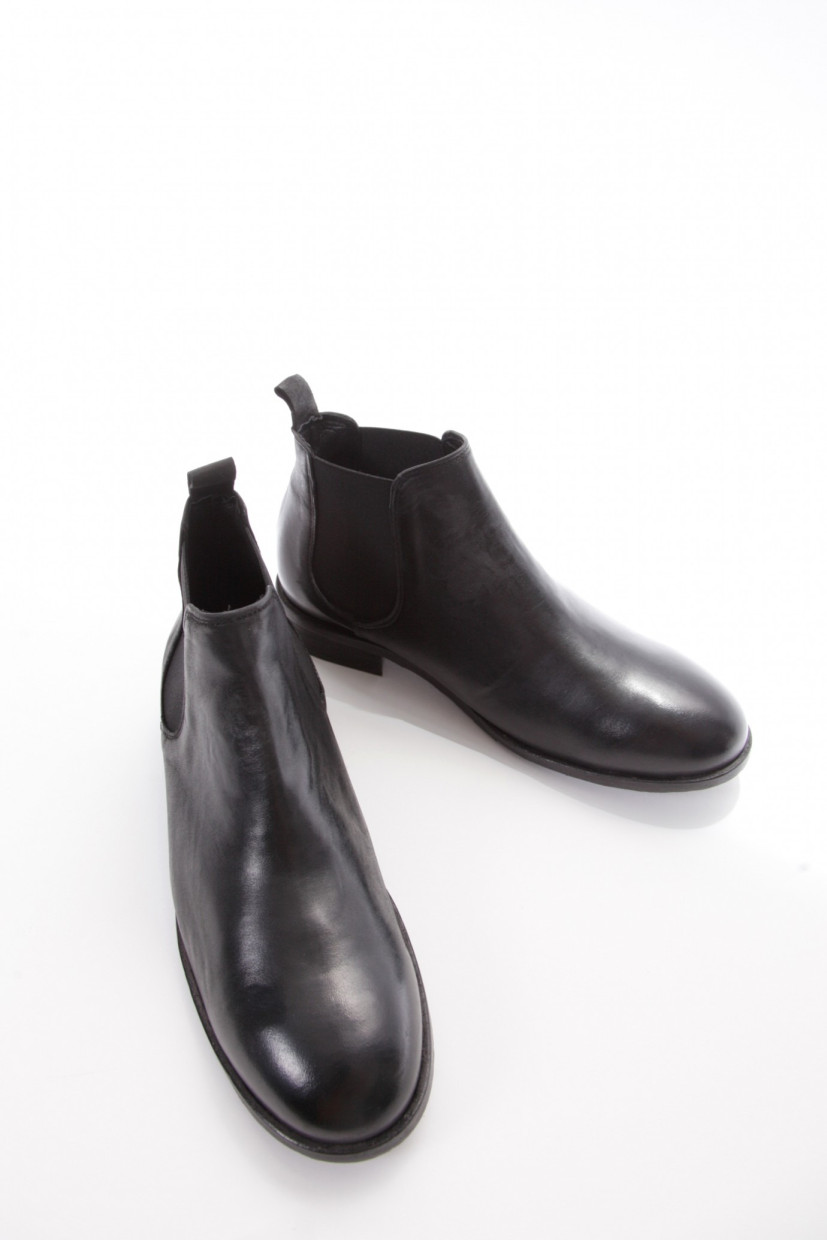 Low heel ankle boots heel 2 cm black leather
