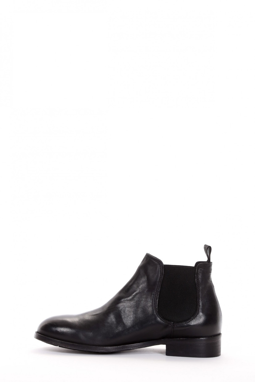 Low heel ankle boots heel 2 cm black leather
