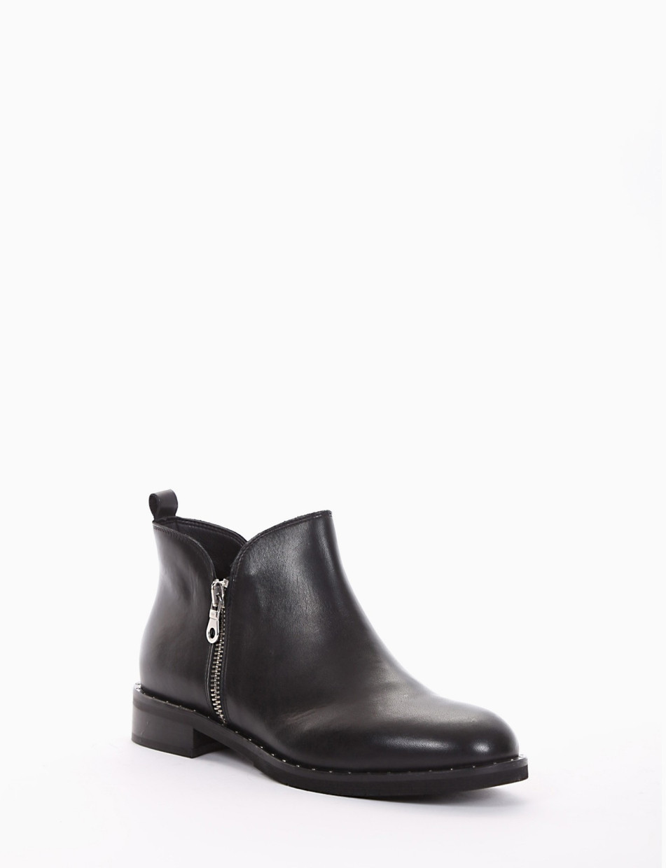 Low heel ankle boots heel 2 cm black leather