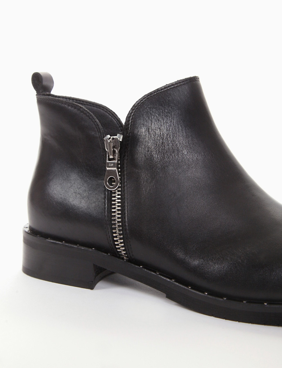 Low heel ankle boots heel 2 cm black leather