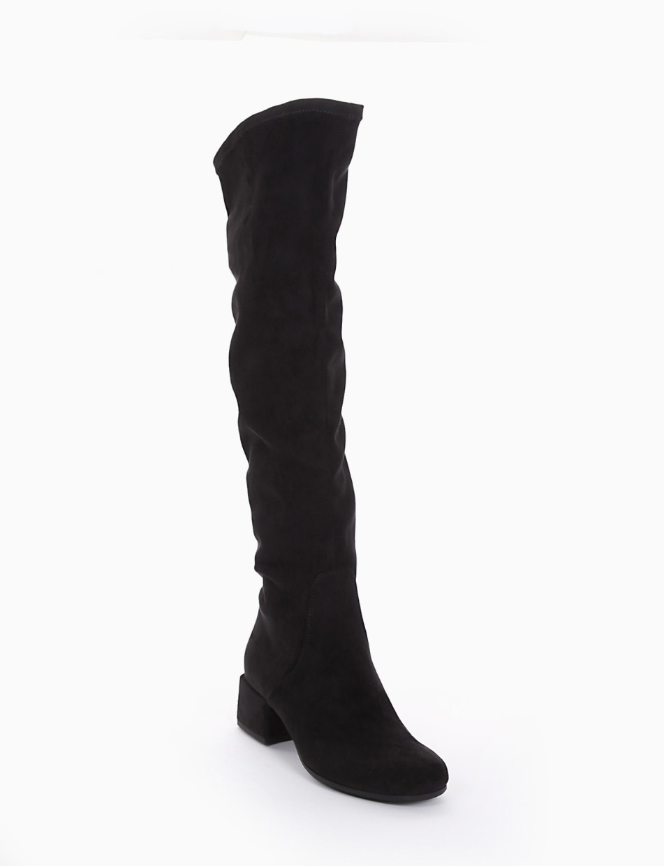 Low heel boots heel 3 cm black chamois