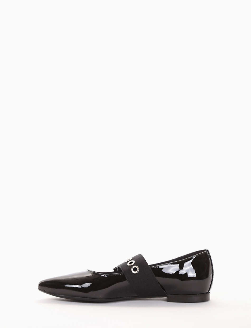 Flat shoes heel 1 cm black varnish