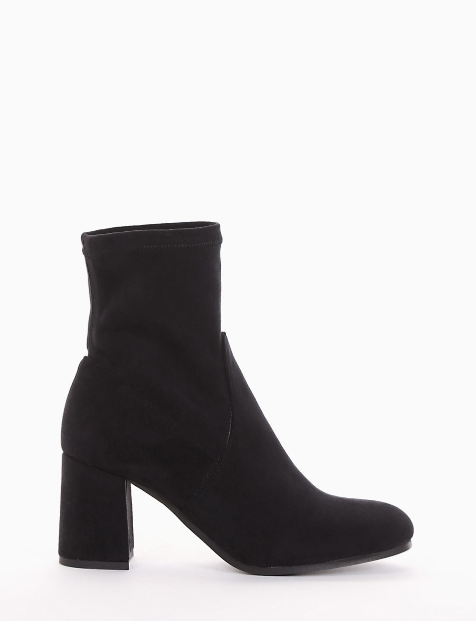 High heel ankle boots heel 7 cm black chamois