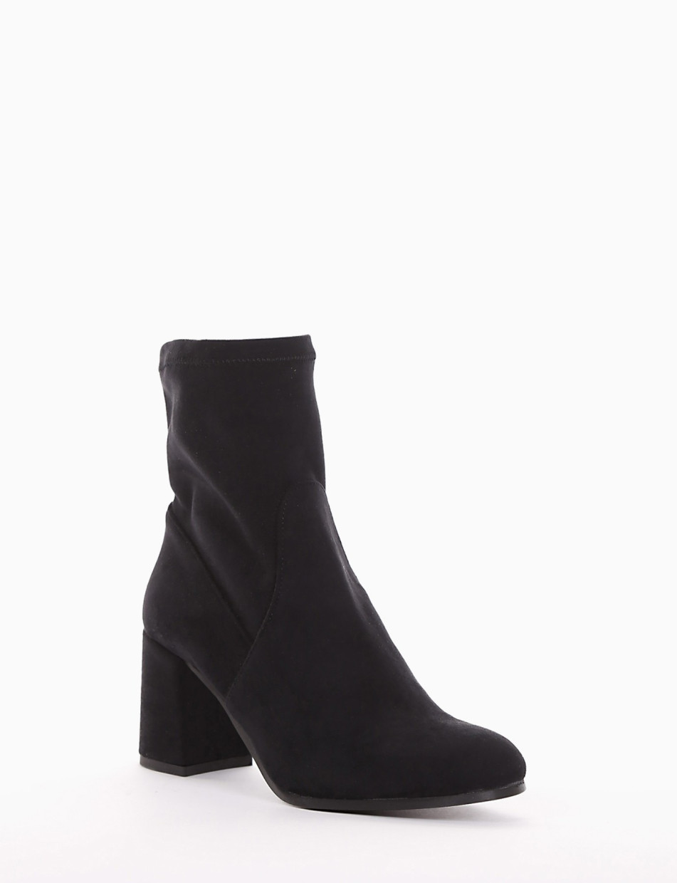 High heel ankle boots heel 7 cm black chamois