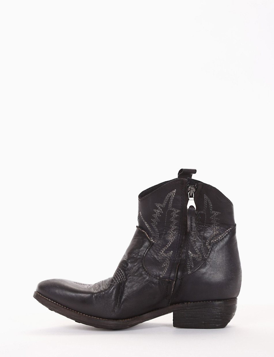 Low heel ankle boots heel 2 cm black leather